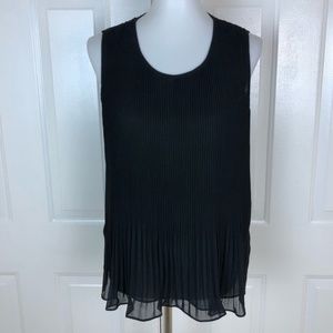 Calvin Klein Women’s Black Sleeveless Pleated Blouse Size M